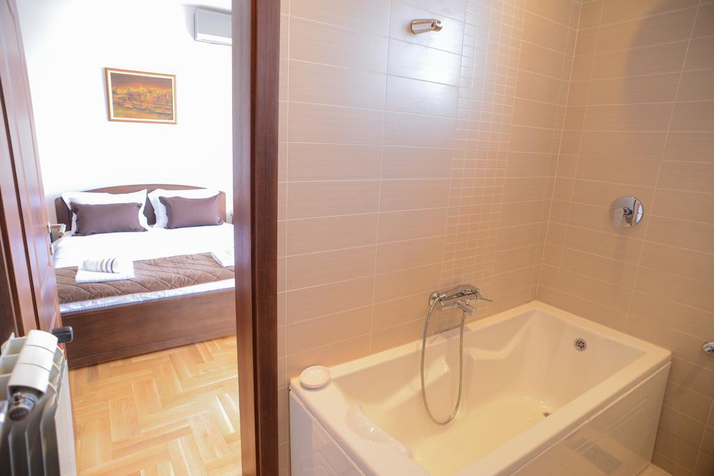Apartments Belvedere Beograd Bagian luar foto