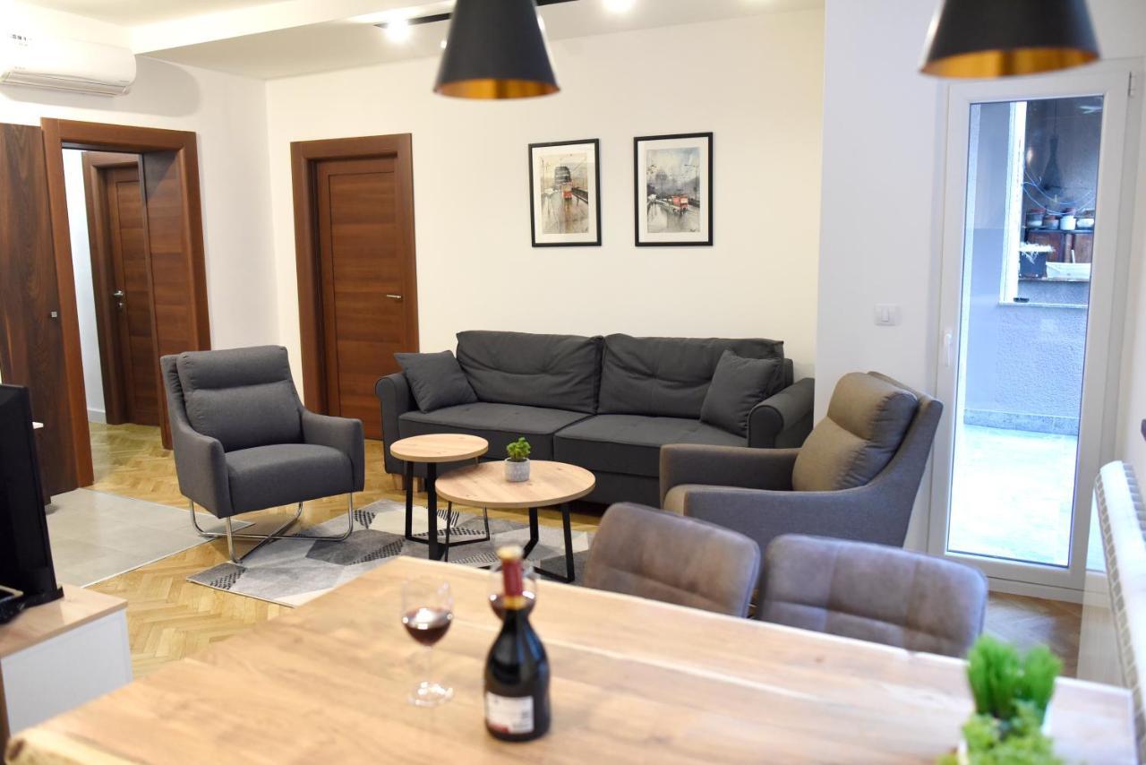 Apartments Belvedere Beograd Bagian luar foto