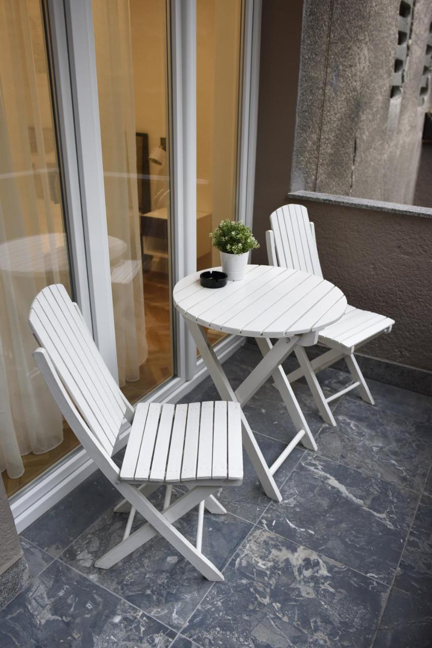 Apartments Belvedere Beograd Bagian luar foto